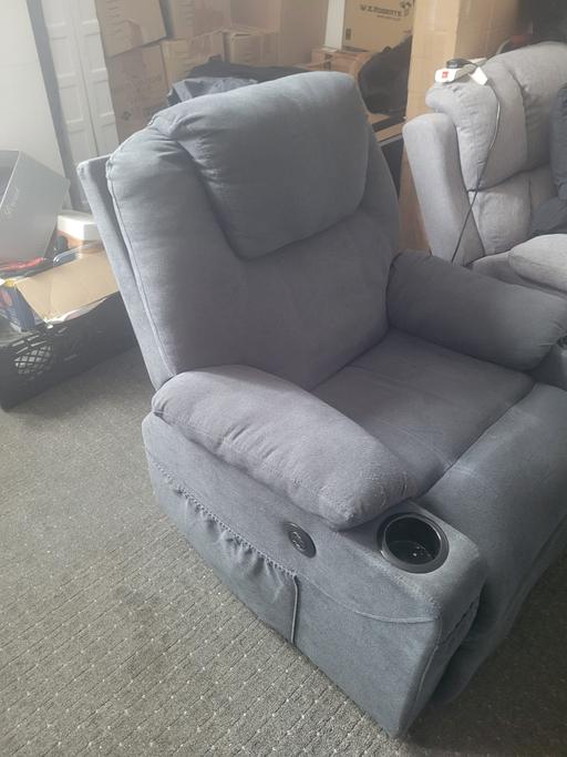 Buy & Sell Cross Green Leeds - Photos for Electric rise and recline chair