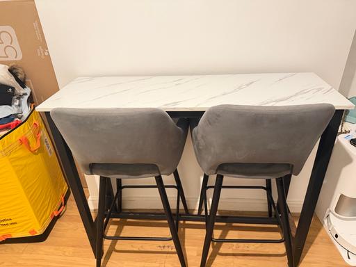 Buy & Sell Heath Town Wolverhampton - Photos for Bar chairs grey velvet