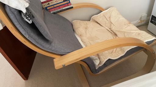 Buy & Sell Addington Village Station South East London - Photos for Akia chair like new 