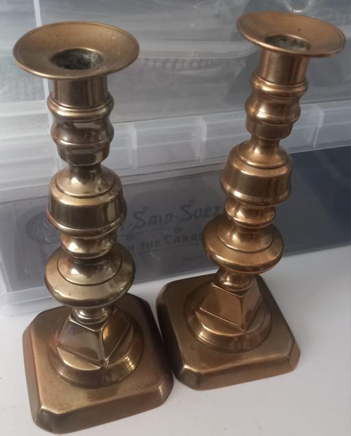 Buy & Sell Thatto Heath Saint Helens - Photos for pair Antique Georgian brass candlesticks b