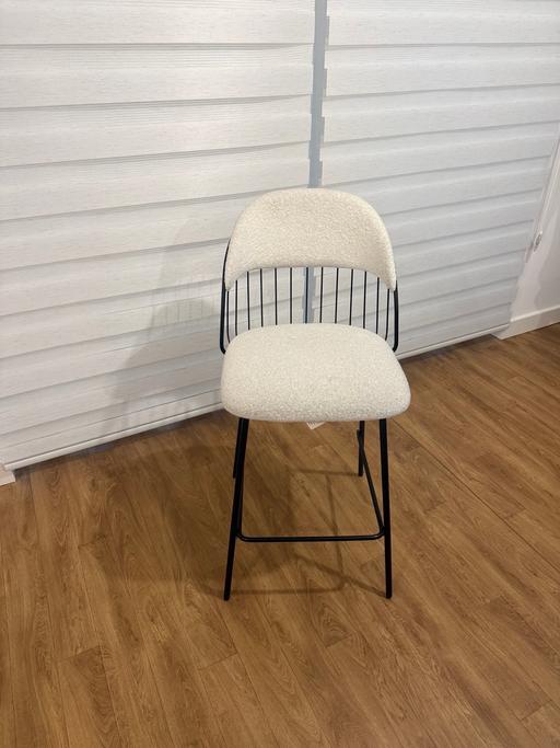 Buy & Sell Barking Barking and Dagenham - Photos for Modern Bouclé Bar Stools (x2)
