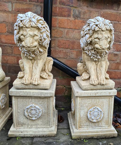 Buy & Sell Moseley Birmingham - Photos for Lions on Plinths Statues
