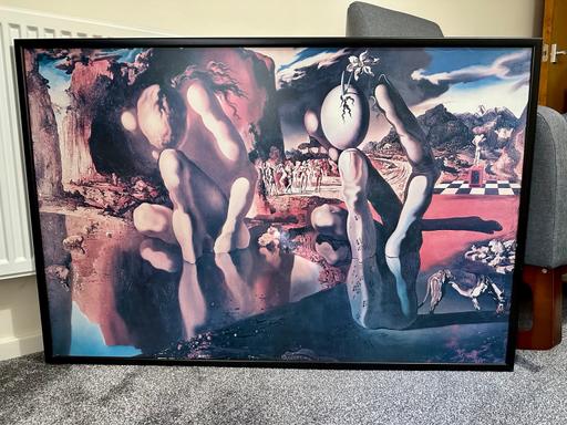 Buy & Sell London Luton Airport Luton - Photos for Salvador Dali Metamorphosis of Narcissus