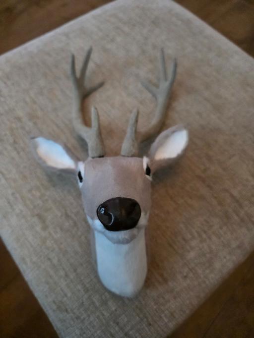 Buy & Sell Pensnett Dudley - Photos for GREY & WHITE FAUX FUR REINDEER HEAD