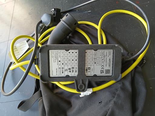 Vehicles East Ham East London - Photos for cable BMW charger