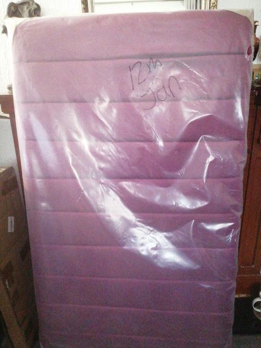 Buy & Sell Heath Town Wolverhampton - Photos for New king size burgundy velvet headboard