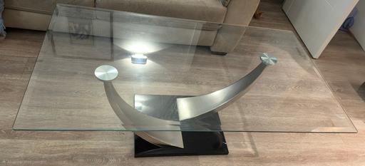 Buy & Sell Edgware Barnet - Photos for Modern Tempered Glass Coffee Table – Designer