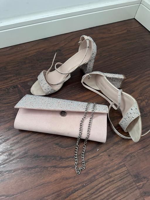 Buy & Sell Broadgreen Knowsley - Photos for Shoes and handbag