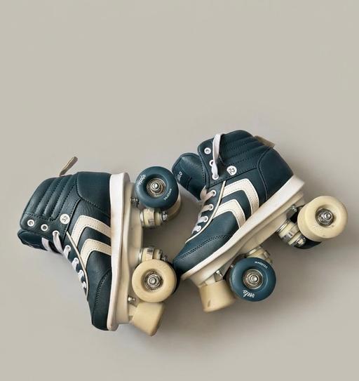 Buy & Sell Dagenham Barking and Dagenham - Photos for Unisex barely used roller skates UK 1