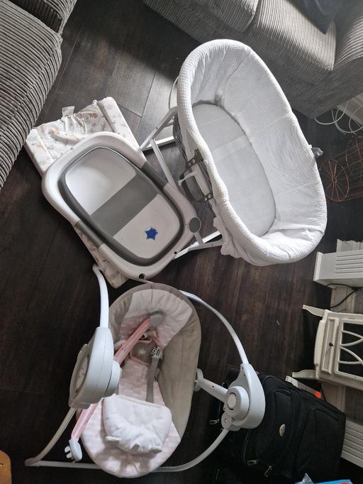 Buy & Sell Enfield Highway Enfield - Photos for Moses basket, baby bath, changing mat and roc