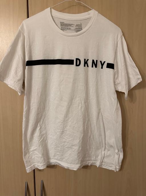 Buy & Sell Shirley Solihull - Photos for Men’s DKNY T-shirt size large