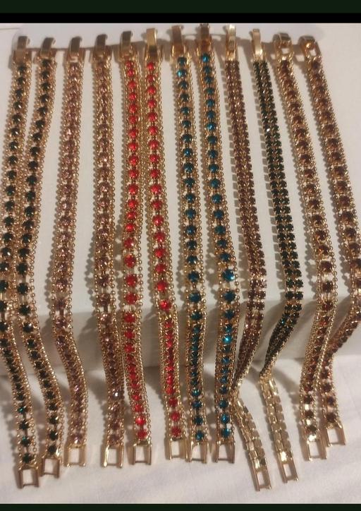Buy & Sell Grafton Street Industrial Estate West Northamptonshire - Photos for New beautiful bracelets