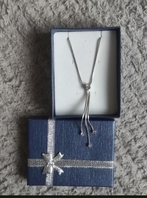 Buy & Sell Grafton Street Industrial Estate West Northamptonshire - Photos for Beautiful necklace chain