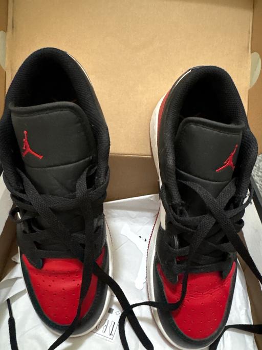  — Nike Air Jordan’s UK 5 (Low)