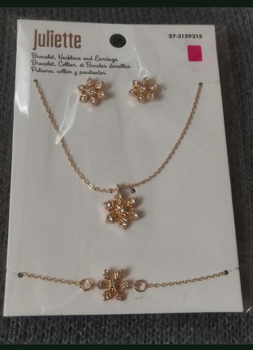 Buy & Sell Grafton Street Industrial Estate West Northamptonshire - Photos for New beautiful jewellery set