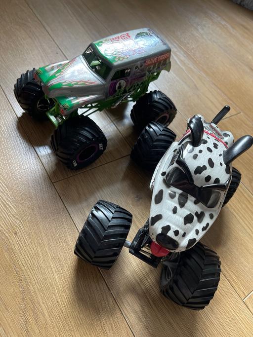  — Cars toys