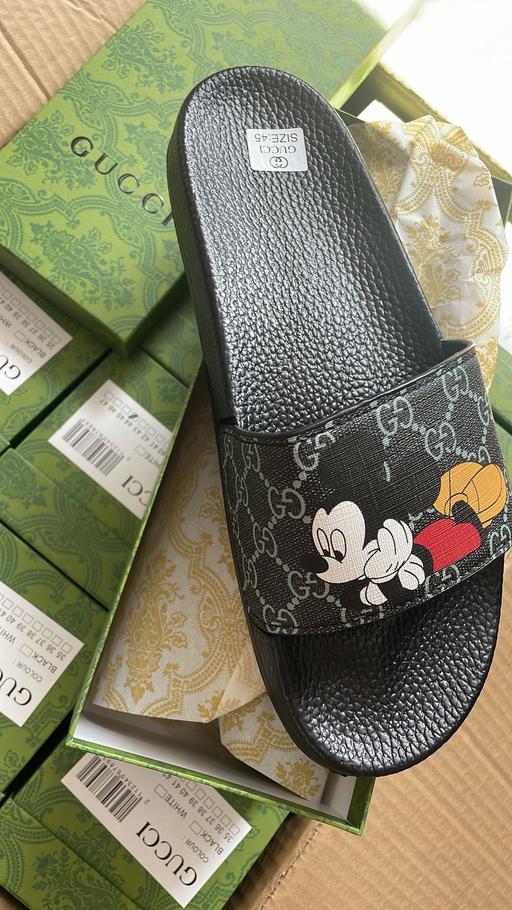  — mens slides