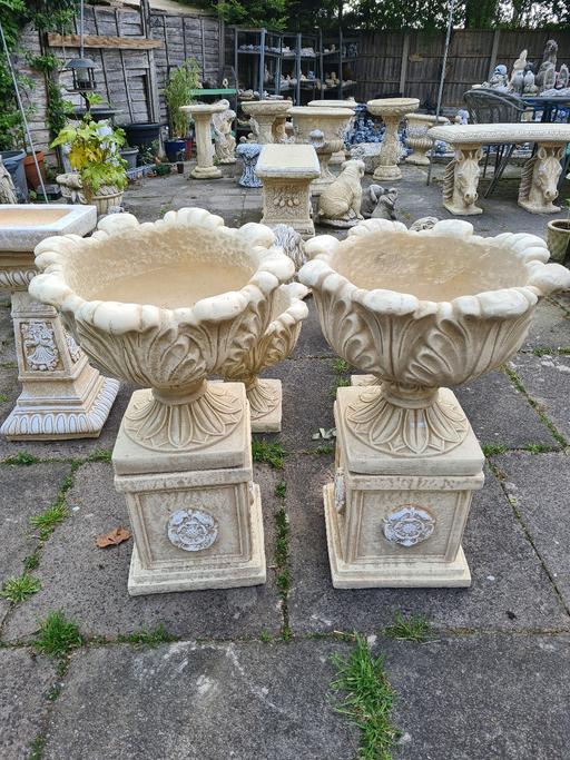 Buy & Sell Moseley Birmingham - Photos for Tulip Planters on Plinths