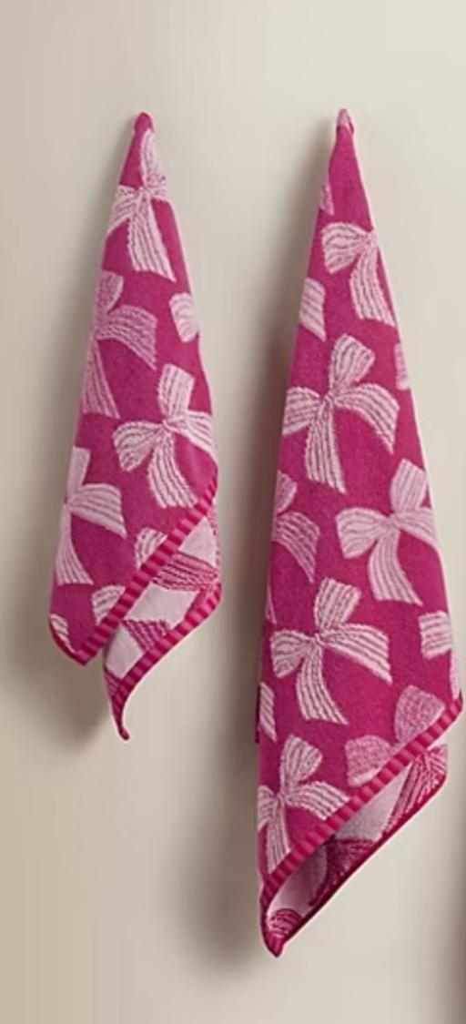Buy & Sell Parkgate Rotherham - Photos for towel set