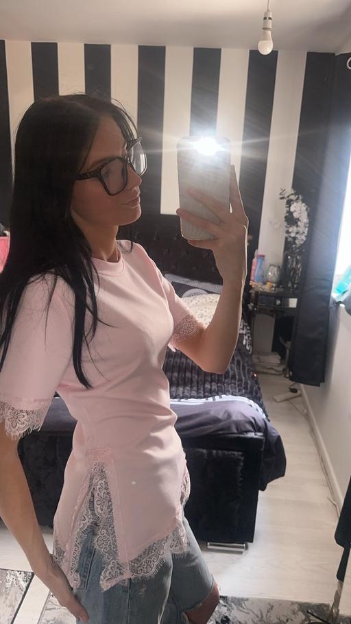  — Pink laced top