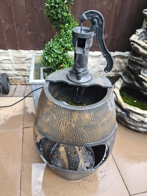 Buy & Sell Hasbury Dudley - Photos for plastic garden barrel water feature