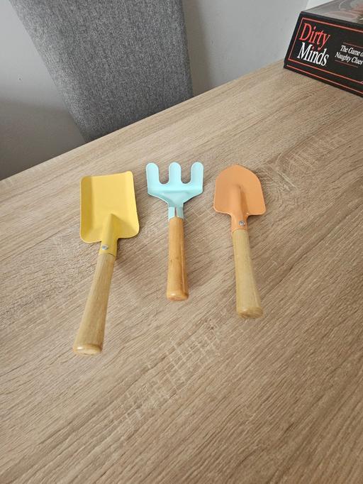 Buy & Sell Newton Doncaster - Photos for Garden tool set..NEW