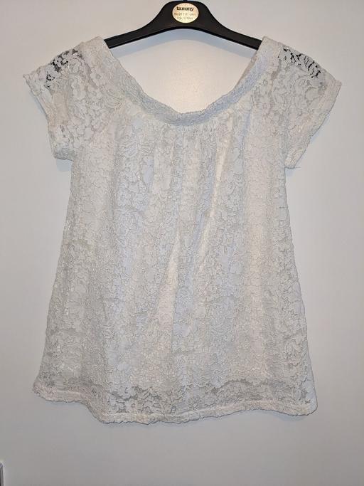  — lacy top -8