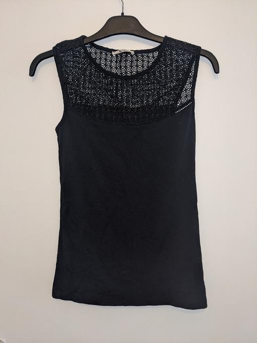  — black sleeveless top -8