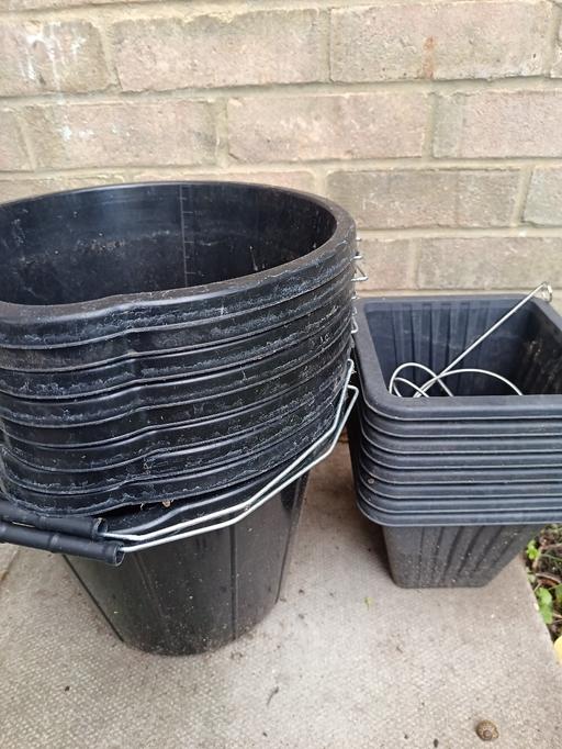 Buy & Sell Peckham South East London - Photos for joblot flower pots and buckets