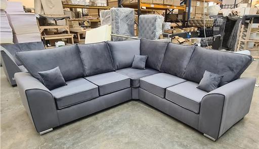 Buy & Sell Pool in Wharfedale Leeds - Photos for corner sofa Black