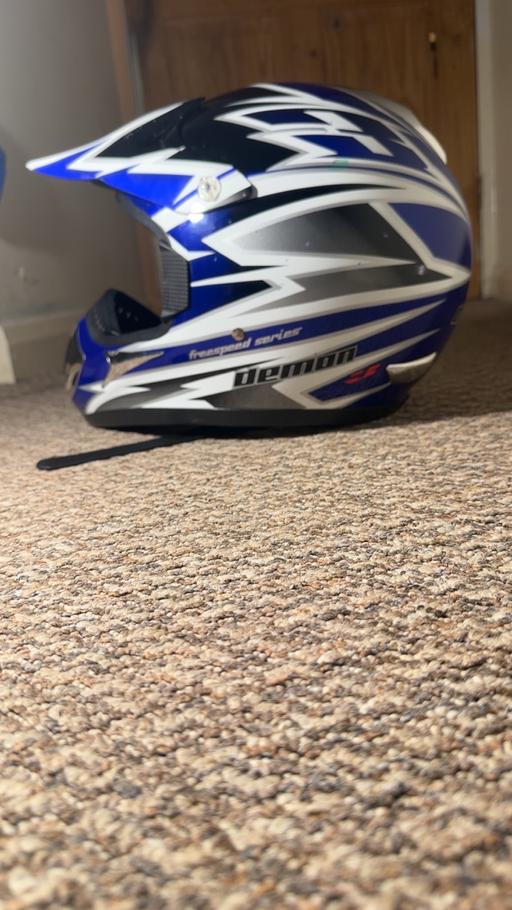 Buy & Sell Shaw Oldham - Photos for Demon free speed series helmet