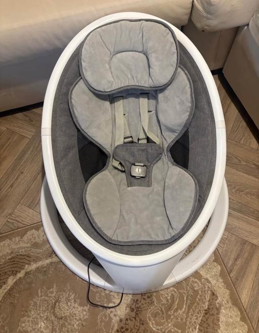  — Munchkin Baby Swing Chair