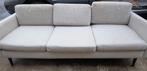 Buy & Sell Lambeth South East London - Photos for swyft 3 seater sofa return