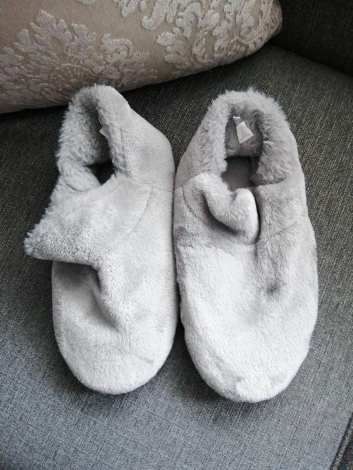 Buy & Sell Wednesfield Wolverhampton - Photos for ladies slippers size 5 /6