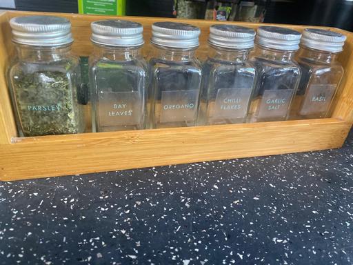 Buy & Sell Penraevon Industrial Estate Leeds - Photos for Glass spice jars with rack