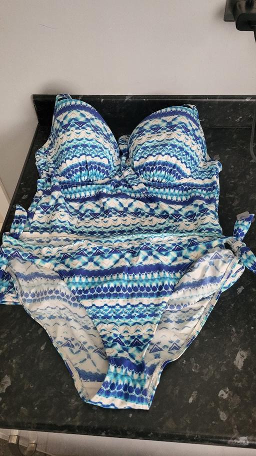  — ladies swim wear