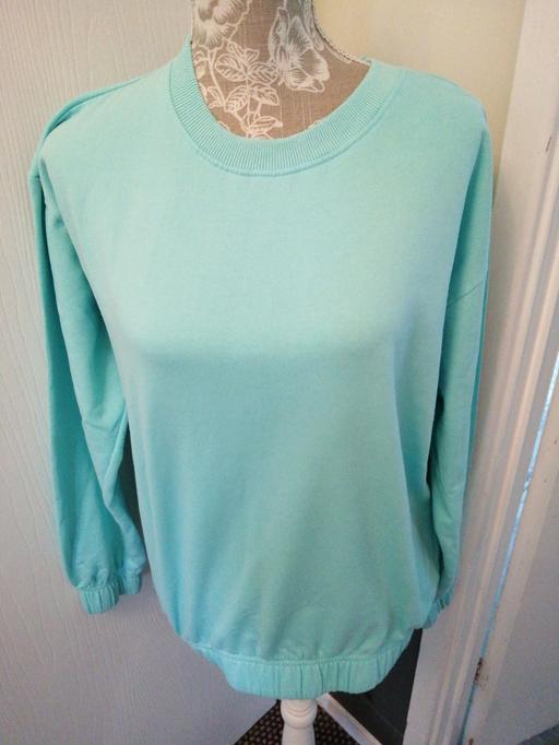  — Ladies size *M*