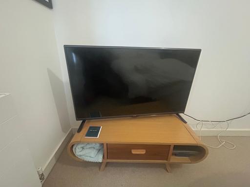 Buy & Sell Bow East London - Photos for 42