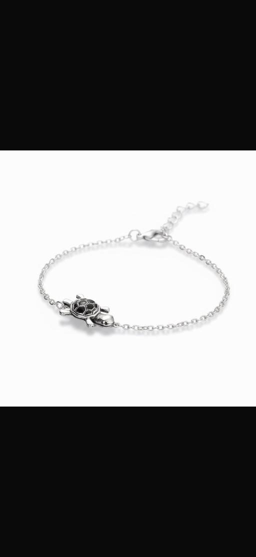 Buy & Sell South Elmsall Wakefield - Photos for Women’s Silver Bracelete with Delicate charme