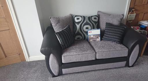 Buy & Sell Porthill Newcastle-under-Lyme - Photos for 2x two seater sofas