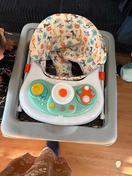  — Baby walker