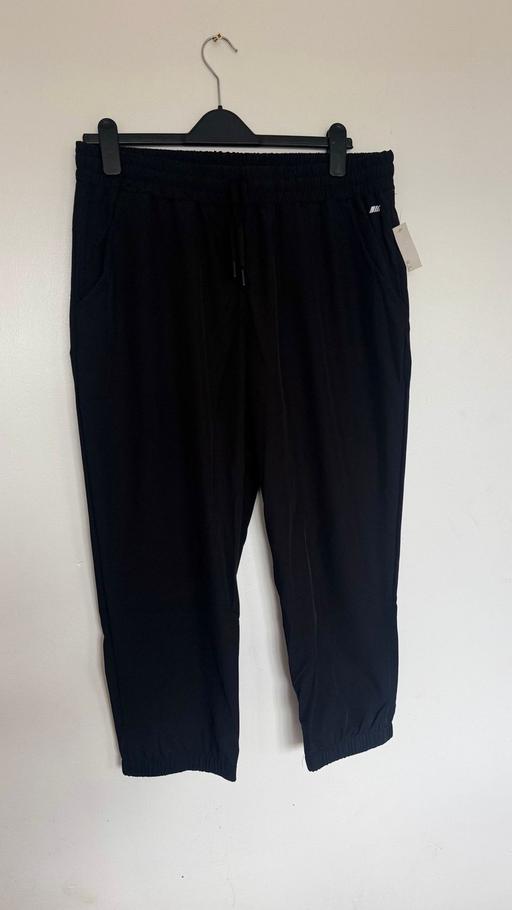  — Women's Pants with Elastane and Extra Comfort