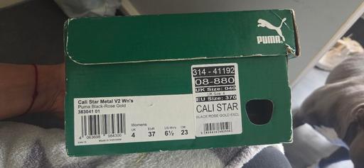  — Puma trainers (womans)