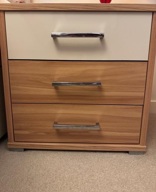 Buy & Sell Pudsey Leeds - Photos for Chest of drawers