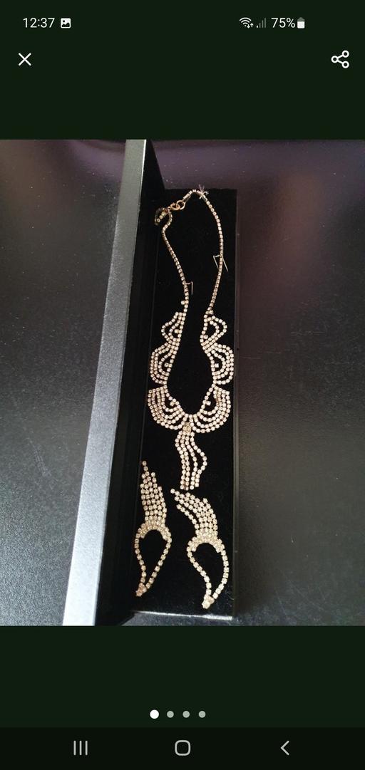  — diamante necklace & earrings gift set NEW