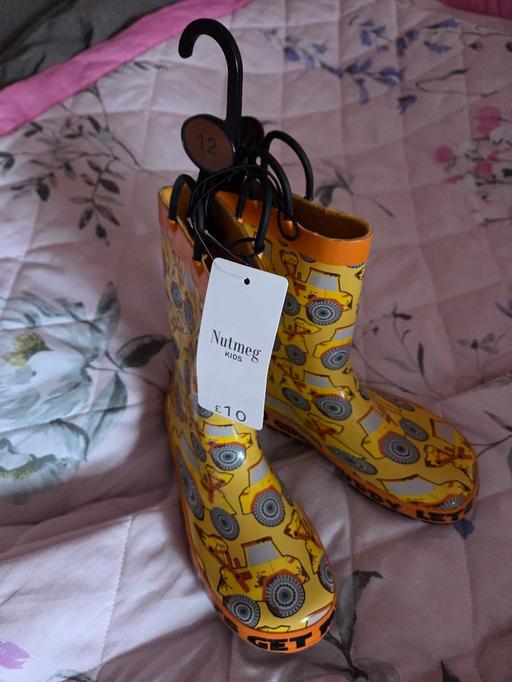  — size 12
