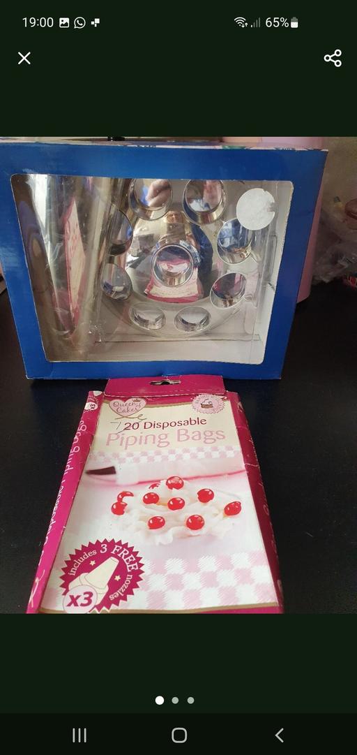 Buy & Sell Upper Gornal Dudley - Photos for piping bag holder & disposable piping bags