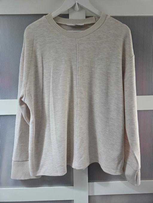  — Size M PRIMARK beige jumper