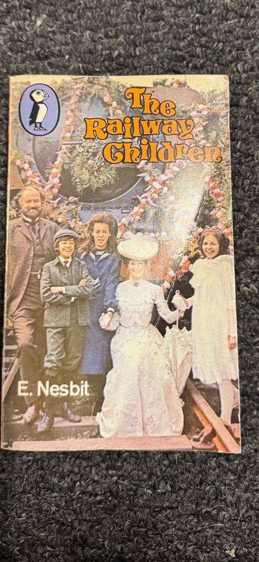 Buy & Sell Blackpool Lancashire - Photos for The Railway Children paper back book