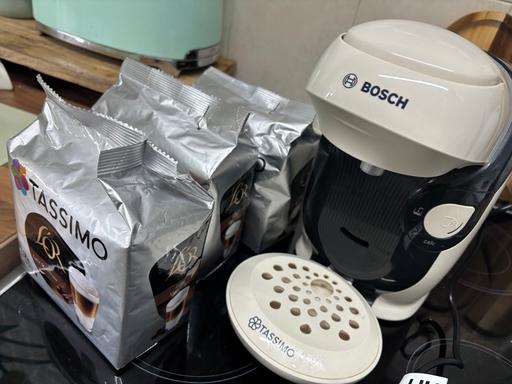 Buy & Sell Bartley Green Birmingham - Photos for Cream Bosch Tassimo and drinks
